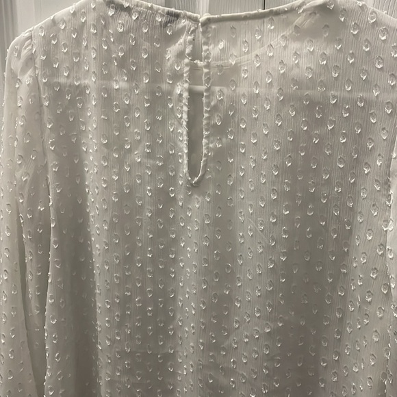 Blouse. - Picture 5 of 5